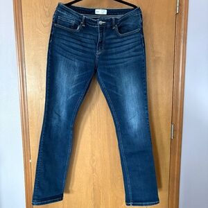 BKE by Buckle, Payton Universal Fit, Mid-Rise, Straight